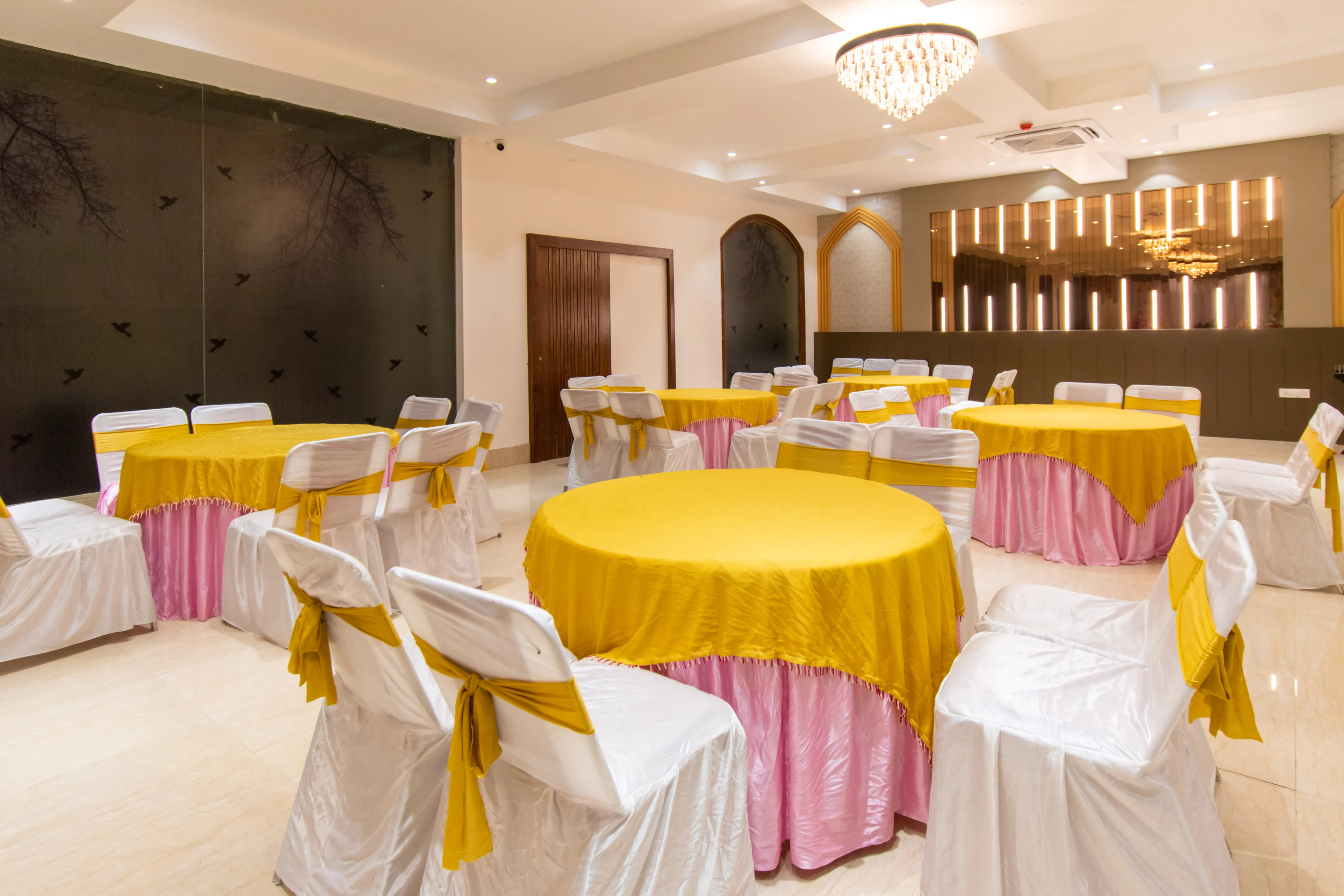 Corporate Galas and Meetings setup